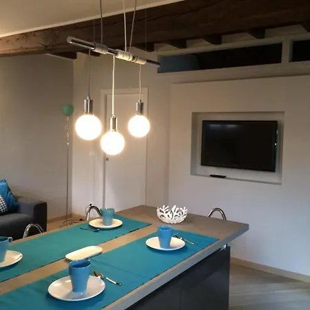 A Due Passi Dalla Mole Турин