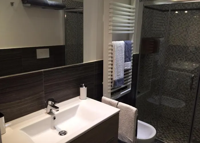 Appartement A Due Passi Dalla Mole *